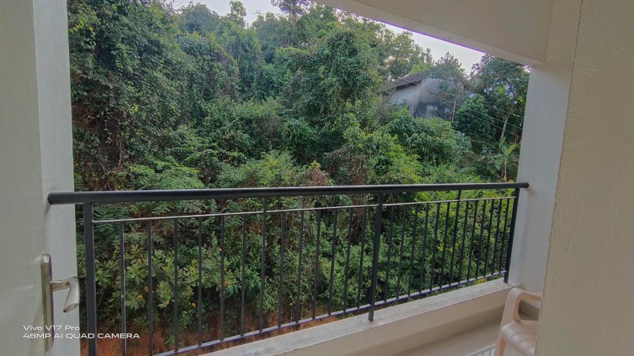 305 Home Stay Μπανγκαλόρ Εξωτερικό φωτογραφία